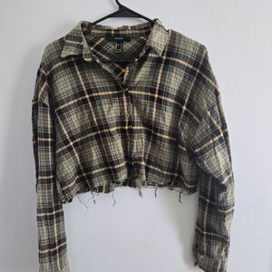 Plaid Cropped‎ Button-Up Shirt